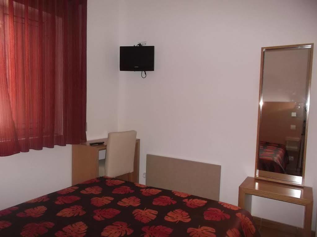 Na Crista Da Onda Hotel Nazaré Kültér fotó